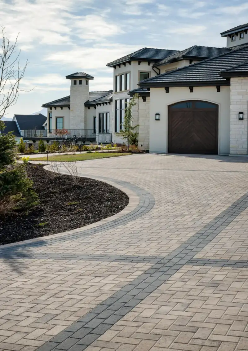 Amcor Holland Custom Driveway