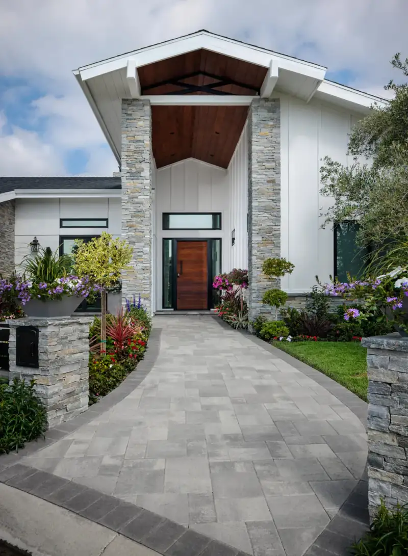 Belgard Catalina Grana Entry