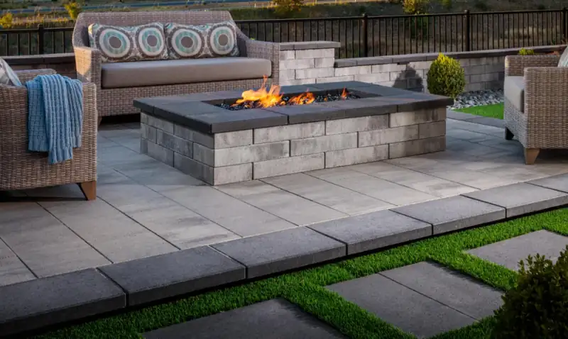 Engineered Interlocking Retaining Line